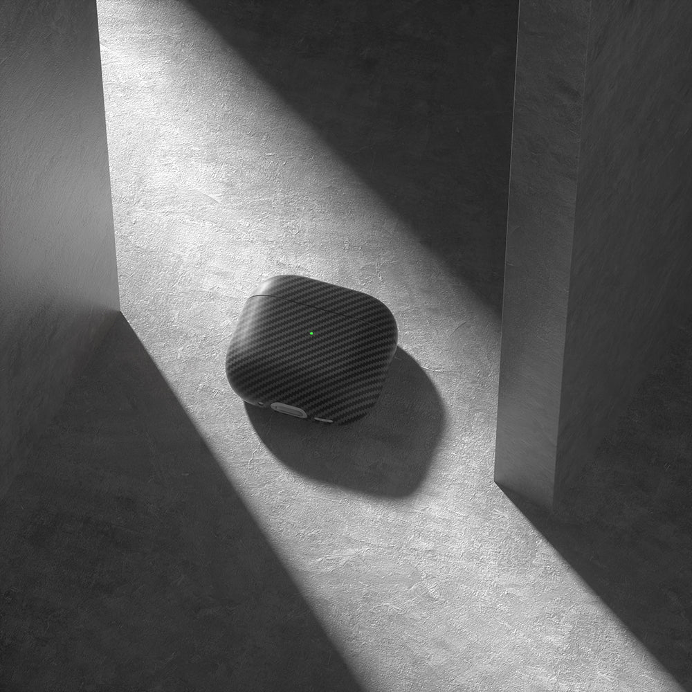 Apple Airpods 4 Zore Airbag 43 600D Carbon Fiber Headphone Case Black
