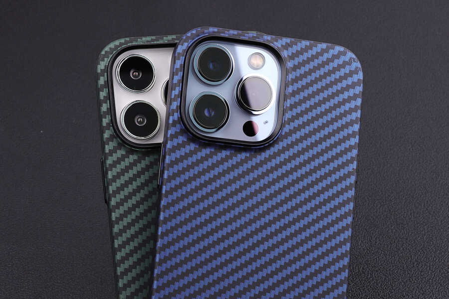 Apple iPhone 13 Kılıf Karbon Fiber Tasarımlı Zore Karbono Kapak Koyu Yeşil