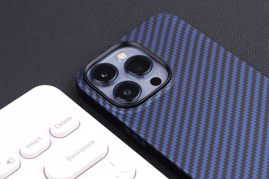 Apple iPhone 13 Kılıf Karbon Fiber Tasarımlı Zore Karbono Kapak Koyu Yeşil