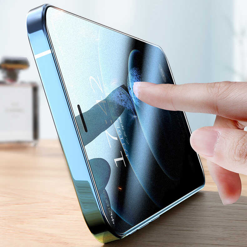 Apple iPhone 13 Zore Fit Hard Mat Privacy Cam Ekran Koruyucu Siyah