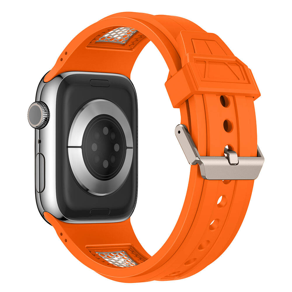 Apple Watch 44mm Zore KRD-117 Hava Alabilen Delikli Metal Süslemeli Desenli Silikon Kordon Titanyum-Yeşil