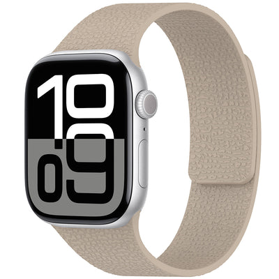 Apple Watch 7 41mm Zore KRD-136 Kabartma Desenli Silikon Kordon Siyah