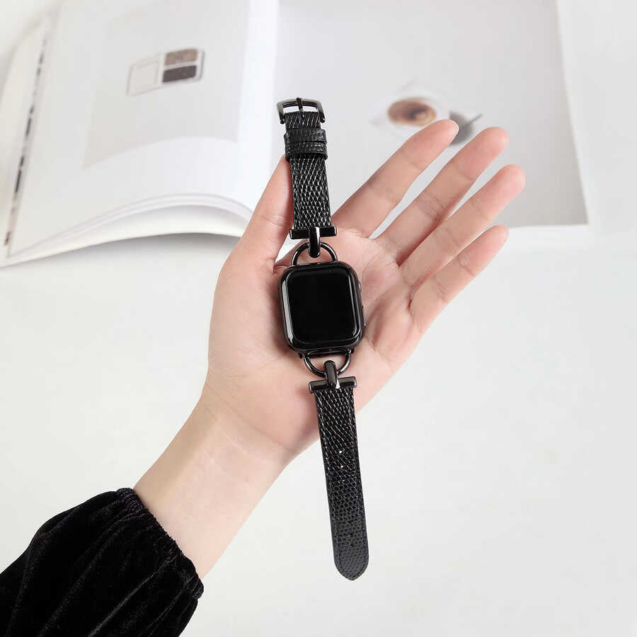 Apple Watch 7 45mm KRD-53 Deri Kordon Siyah-Gümüş