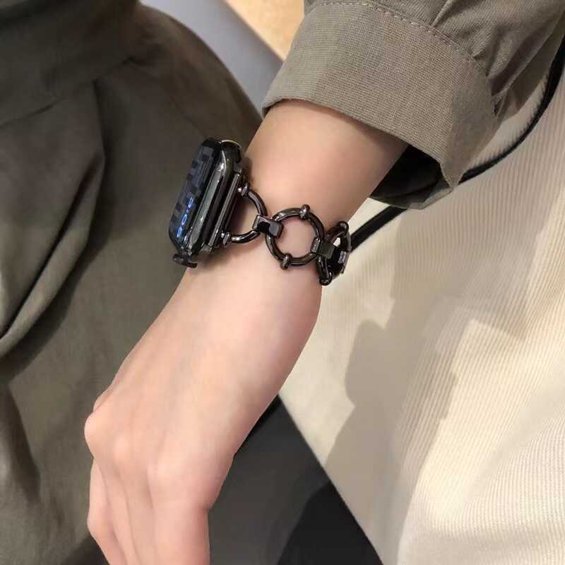 Apple Watch 7 45mm KRD-56 Metal Kordon Gümüş