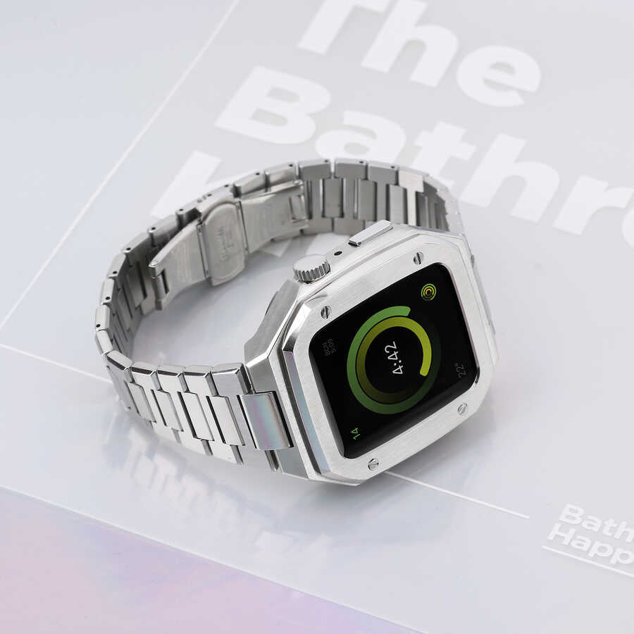 Apple Watch 7 45mm Zore KRD-64 Metal Kordon Gümüş