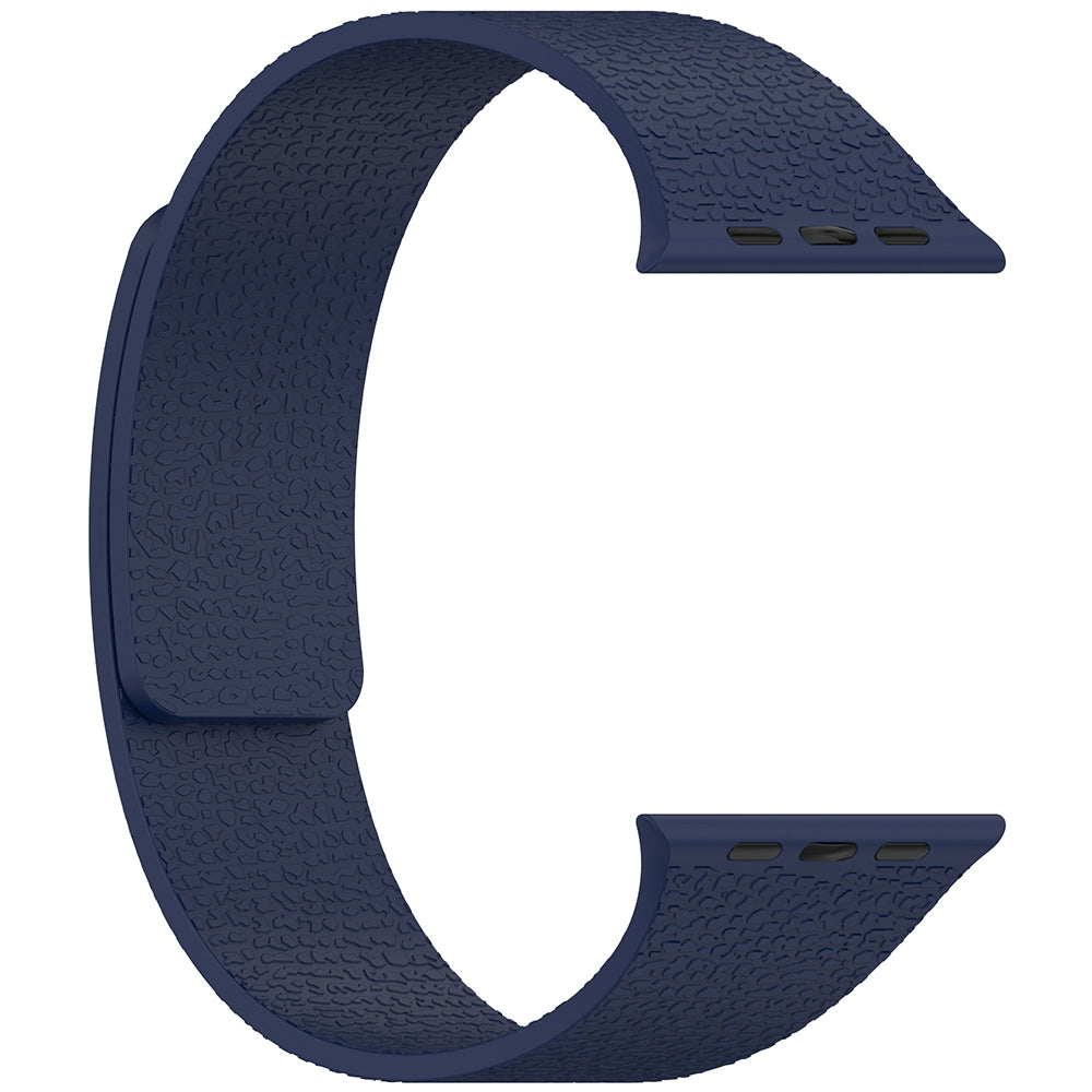 Apple Watch Ultra 49mm Zore KRD-136 Kabartma Desenli Silikon Kordon Beyaz