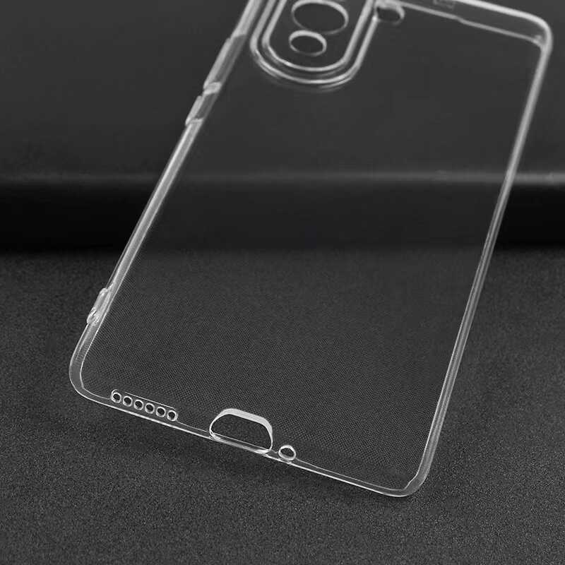 Huawei Nova 10 Kılıf Zore Süper Silikon Kapak Renksiz