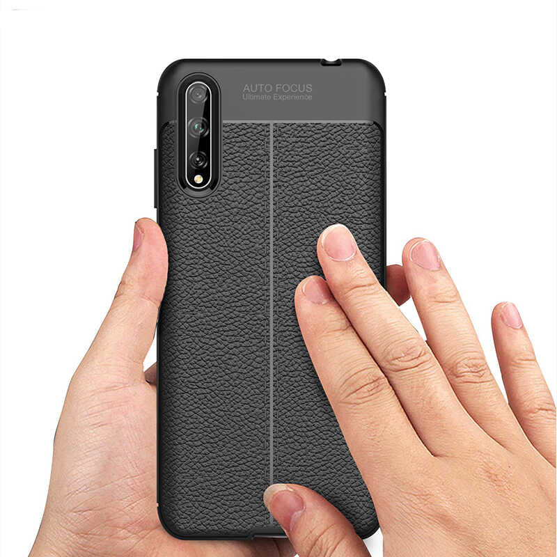 Huawei P Smart S (Y8P) Kılıf Zore Niss Silikon Kapak Siyah