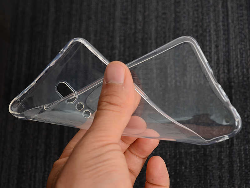 Oppo Reno Z Kılıf Zore Süper Silikon Kapak Renksiz