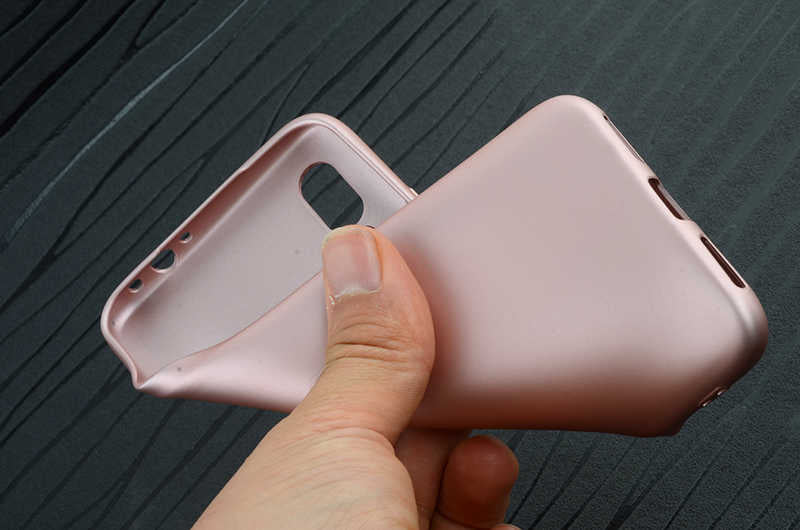 Xiaomi Redmi 7 Kılıf Zore Premier Silikon Kapak Mürdüm