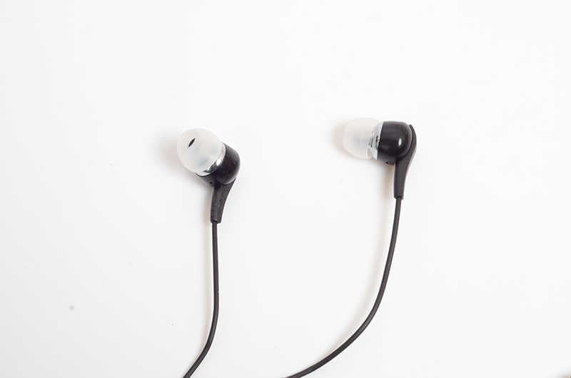 Zore KDK-301 3.5mm Kulaklık Siyah