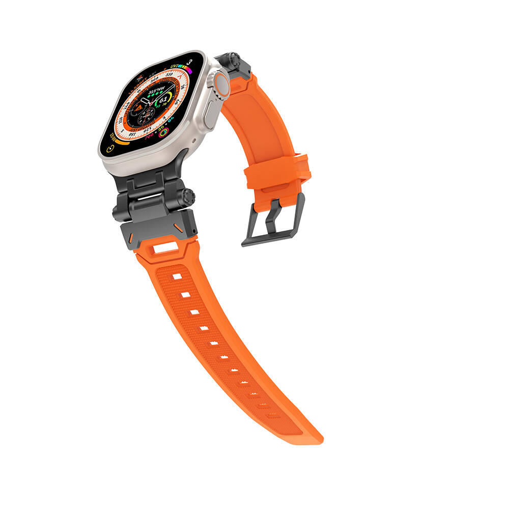 Apple Watch 7 45mm Zore KRD-108 Metal Başlıklı Silikon Kordon Siyah-Yeşil