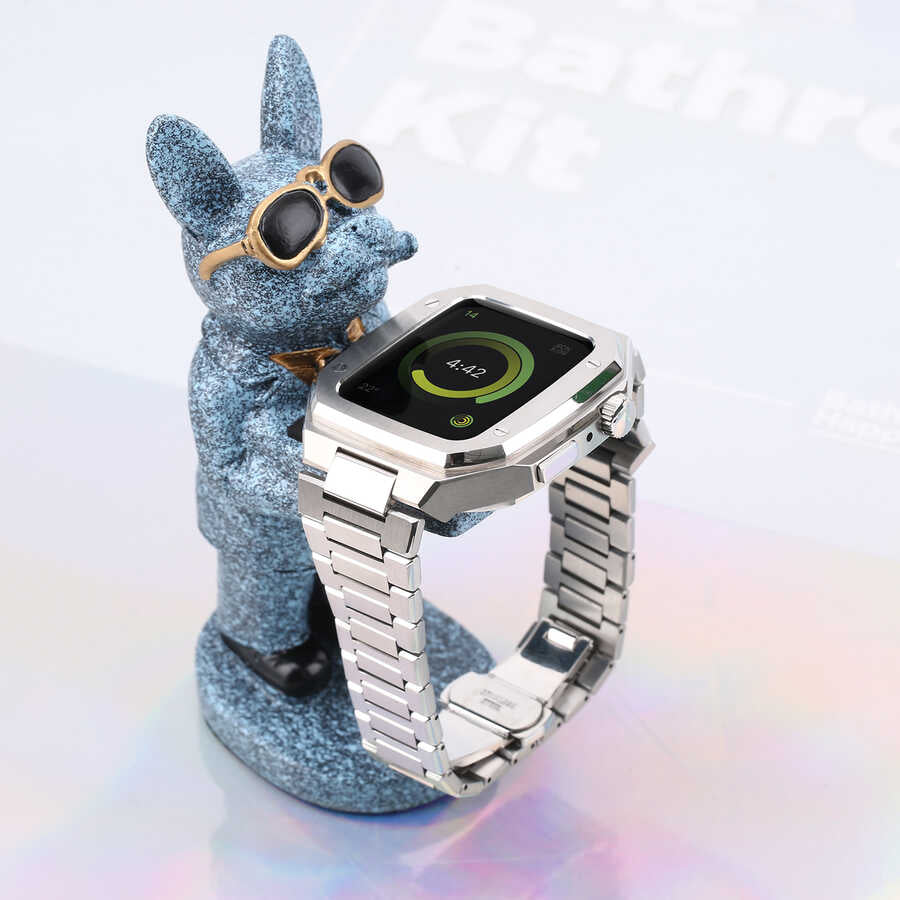 Apple Watch 7 45mm Zore KRD-64 Metal Kordon Gümüş