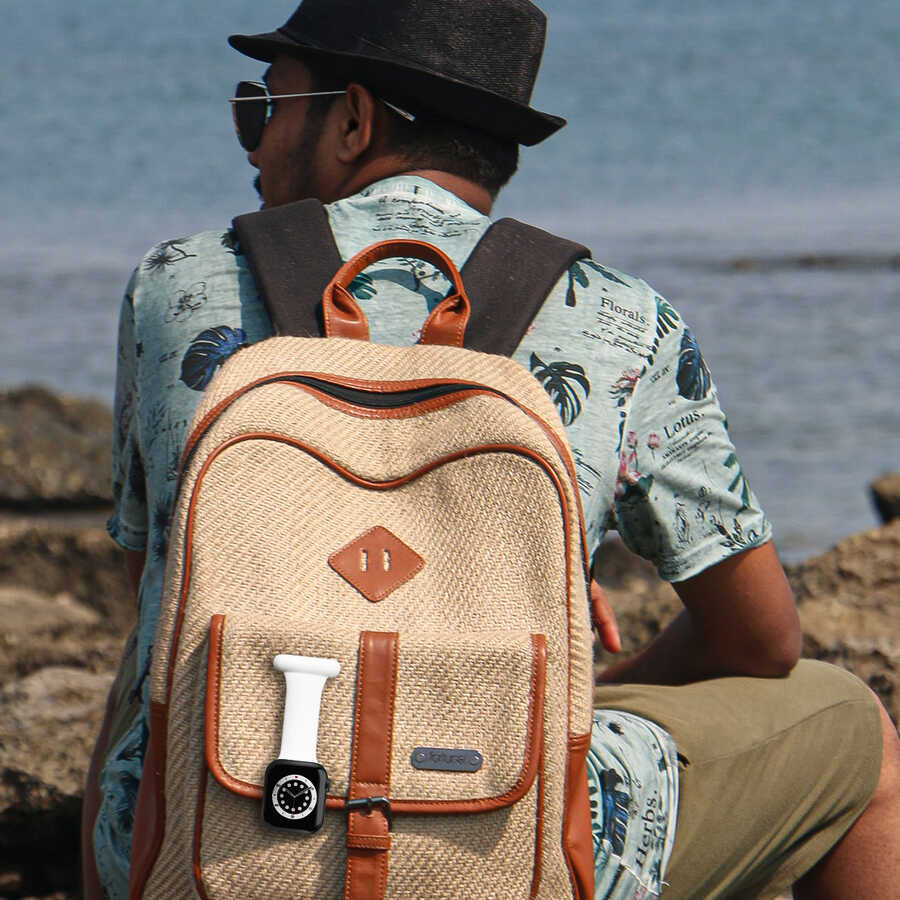 Apple Watch Ultra 49mm Kordon KRD-44 Silikon Strap Kayış Beyaz