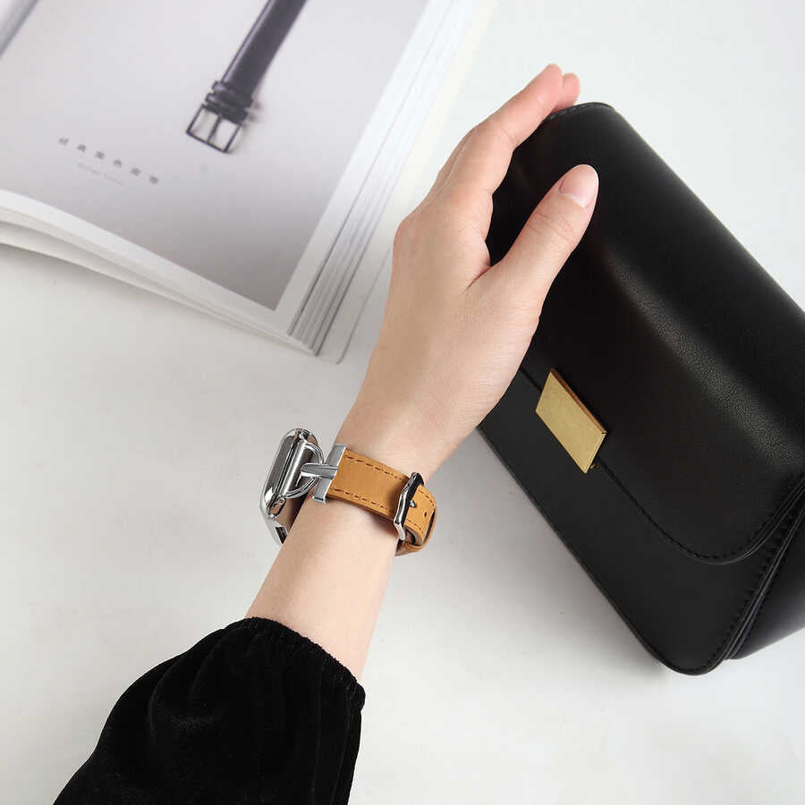 Apple Watch Ultra 49mm Kordon KRD-53 Deri Strap Kayış Siyah-Gold