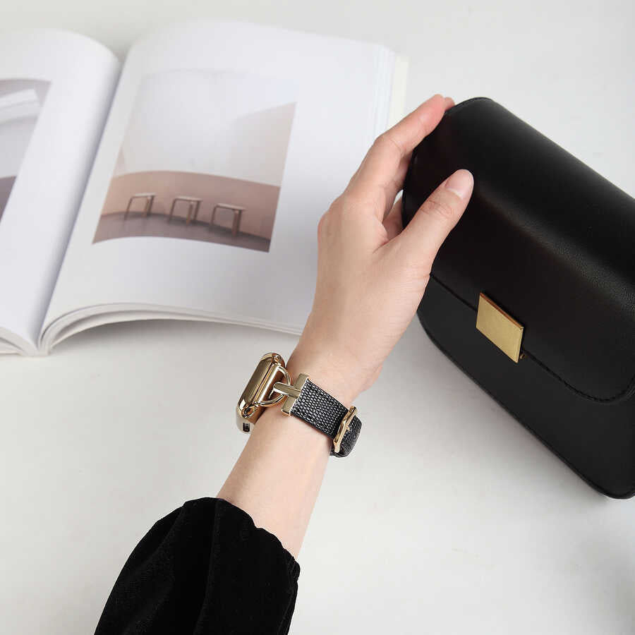 Apple Watch Ultra 49mm Kordon KRD-53 Deri Strap Kayış Siyah-Gold