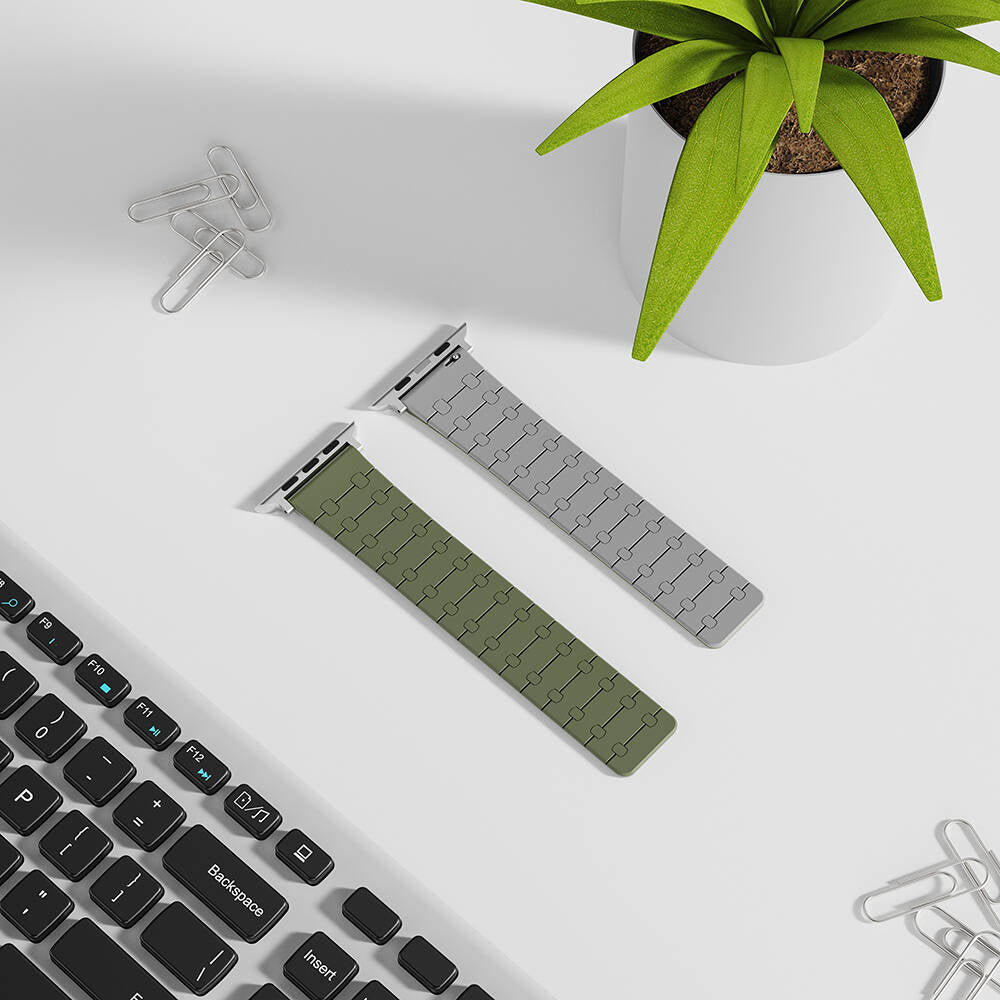 Apple Watch Ultra 49mm Zore KRD-111 Çizgili Desenli Silikon Kordon Siyah