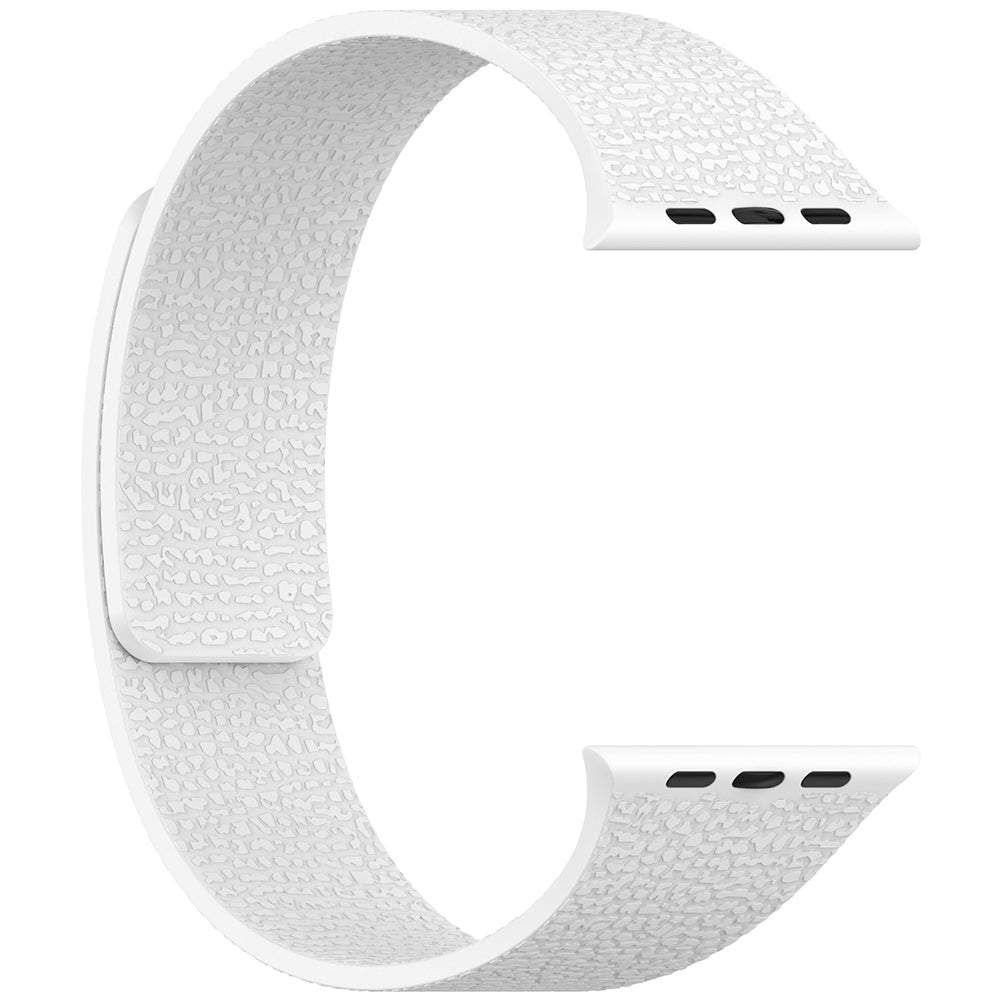 Apple Watch Ultra 49mm Zore KRD-136 Kabartma Desenli Silikon Kordon Siyah