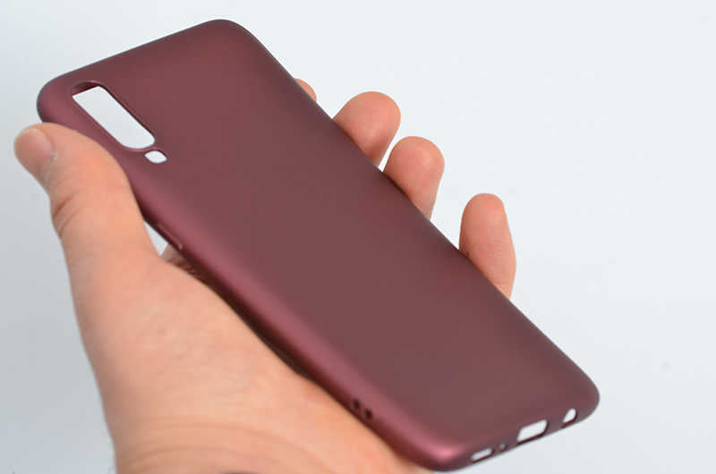 Galaxy A70 Kılıf Zore Premier Silikon Kapak Siyah