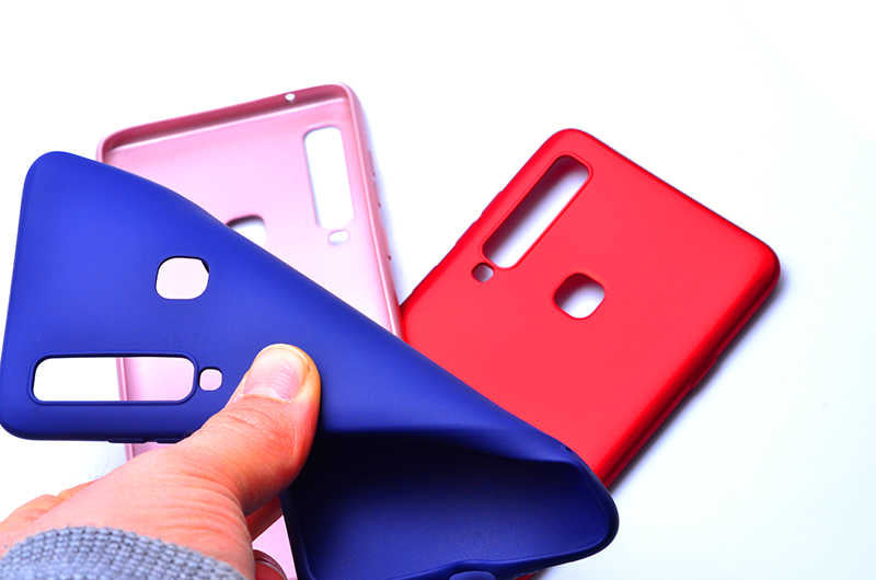 Galaxy A9 2018 Kılıf Zore Premier Silikon Kapak Siyah