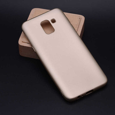 Galaxy J6 Kılıf Zore Premier Silikon Kapak Kırmızı