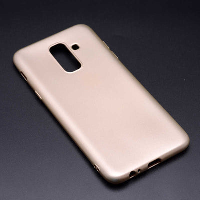Galaxy J8 Kılıf Zore Premier Silikon Kapak Mürdüm