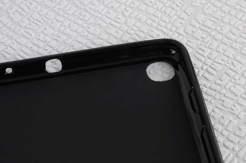 Galaxy Tab A 10.1 (2019) T510 Kılıf Zore Tablet Süper Silikon Kapak Beyaz