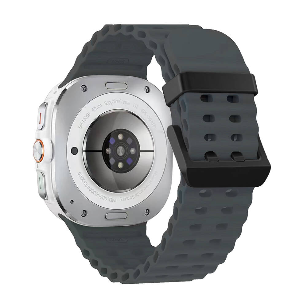 Galaxy Watch Ultra 47mm Zore KRD-118 Tırtıklı Tasarım Silikon Kordon Siyah