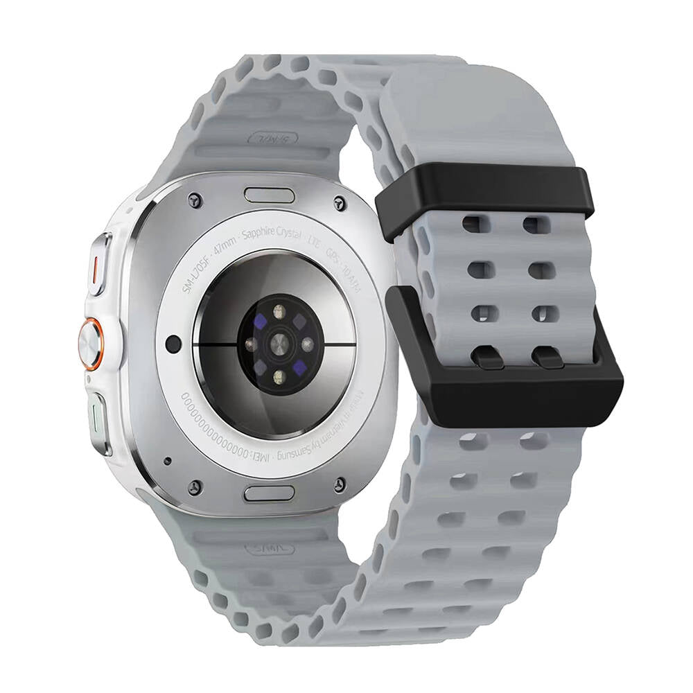 Galaxy Watch Ultra 47mm Zore KRD-118 Tırtıklı Tasarım Silikon Kordon Siyah