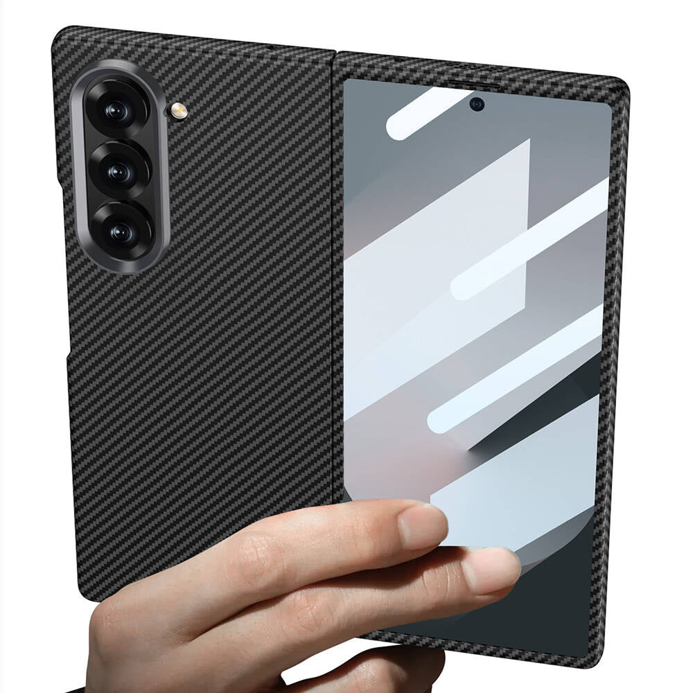 Galaxy Z Fold 6 Kılıf Kamera Korumalı Karbon Fiber Tasarımlı Arka Yüzey Zore Kıpta Karbon Kapak Siyah