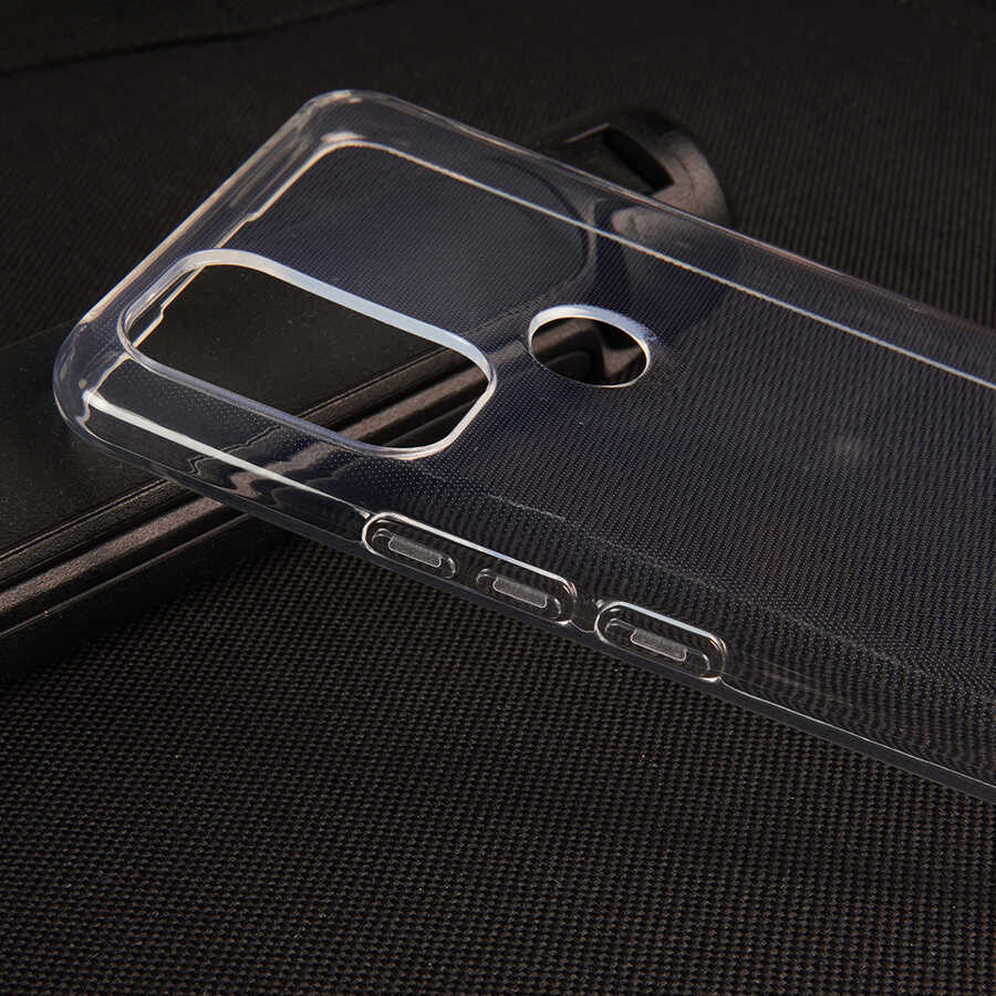 General Mobile 21 Plus Kılıf Zore Süper Silikon Kapak Renksiz