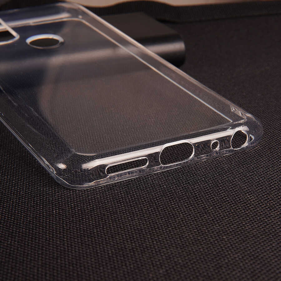 General Mobile 21 Plus Kılıf Zore Süper Silikon Kapak Renksiz