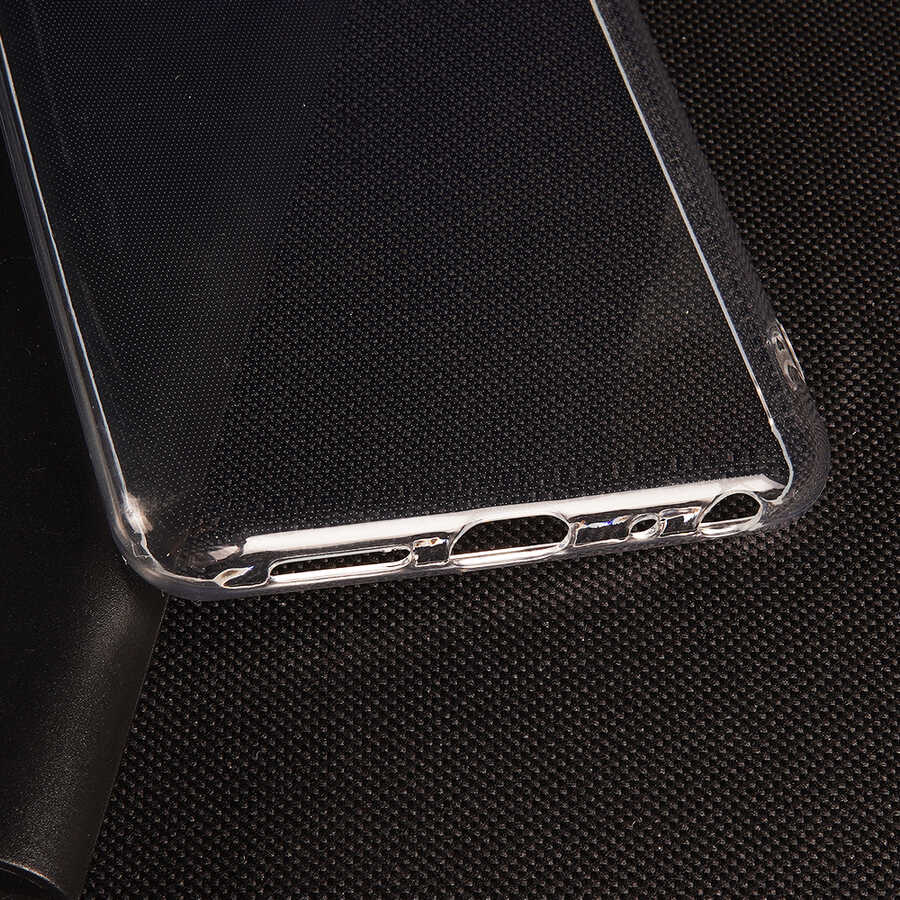 General Mobile 21 Pro Kılıf Zore Süper Silikon Kapak Renksiz