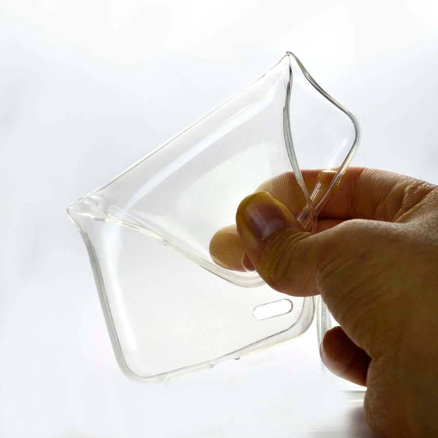 Huawei P10 Kılıf Zore Süper Silikon Kapak Renksiz