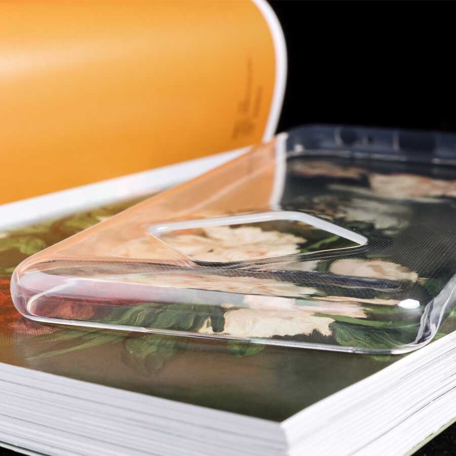 İnfinix Zero 8 Kılıf Zore Süper Silikon Kapak Renksiz