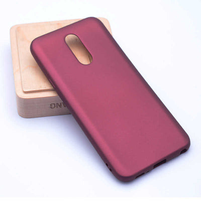 LG Q7 Kılıf Zore Premier Silikon Kapak Gold