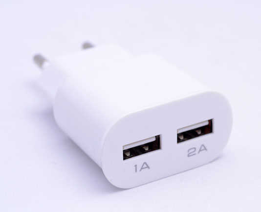 Zore 2000 Mah 2 in 1 Micro Ev Şarj Seti Beyaz
