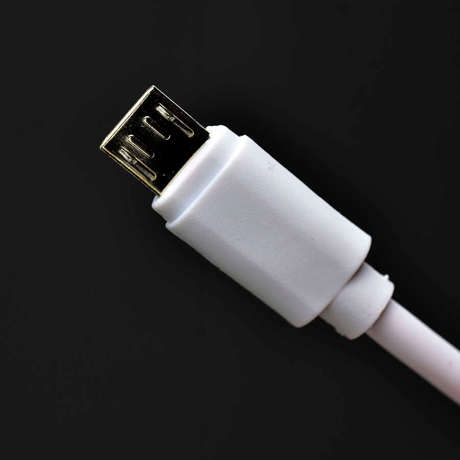 Zore Metro Serisi ZR-TC01 Micro 2 in 1 Şarj Seti Beyaz